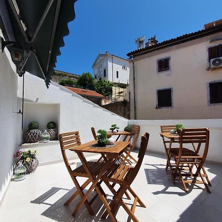 Amarru Apartments Piran Eksteriør billede